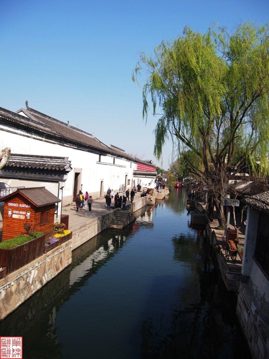逃离遗弃的建筑4